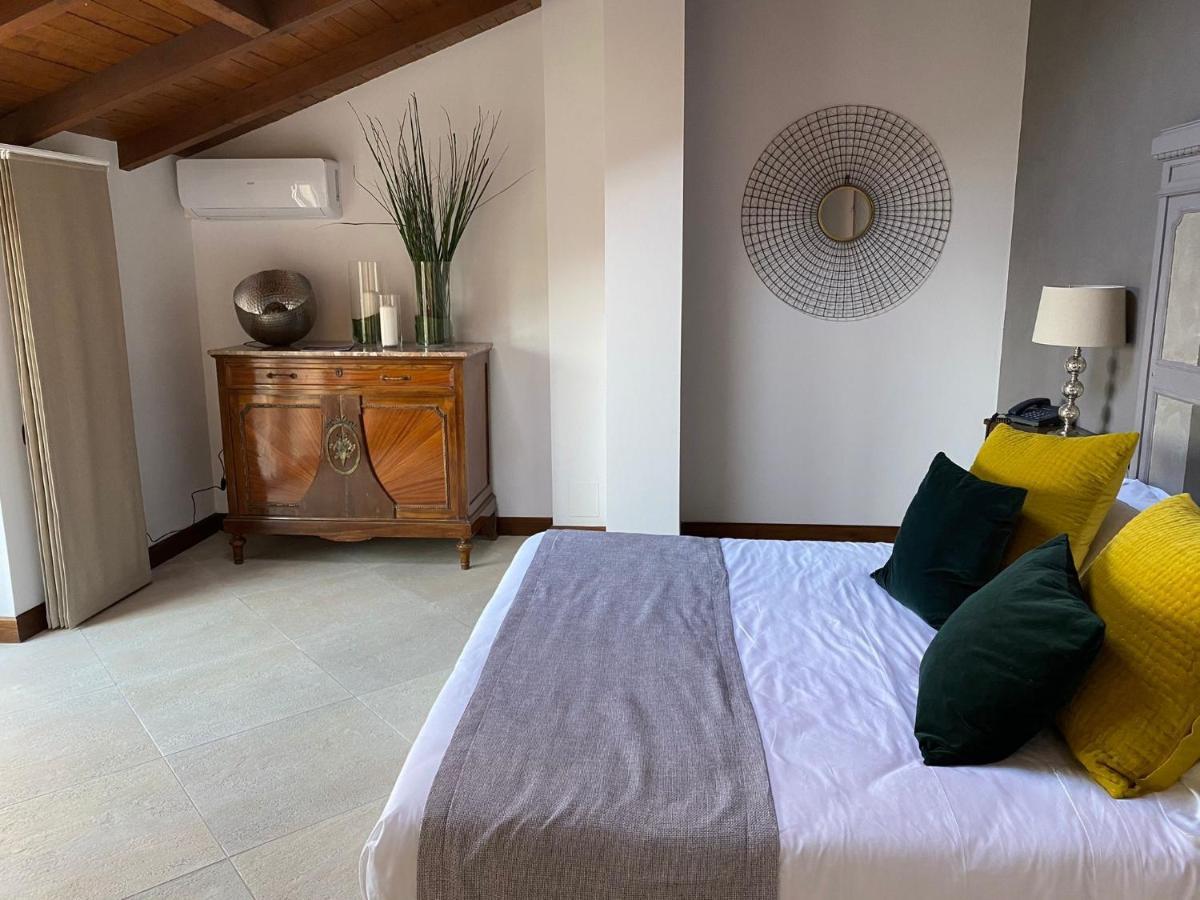 La Locanda Del Pontefice - Luxury Country House マリノ エクステリア 写真
