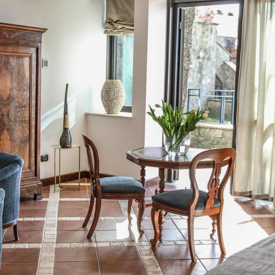 La Locanda Del Pontefice - Luxury Country House マリノ エクステリア 写真
