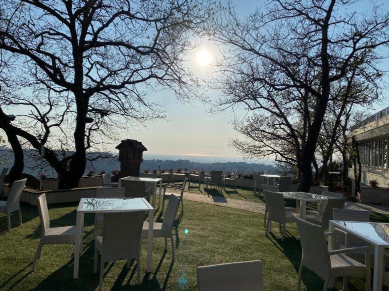 La Locanda Del Pontefice - Luxury Country House マリノ エクステリア 写真