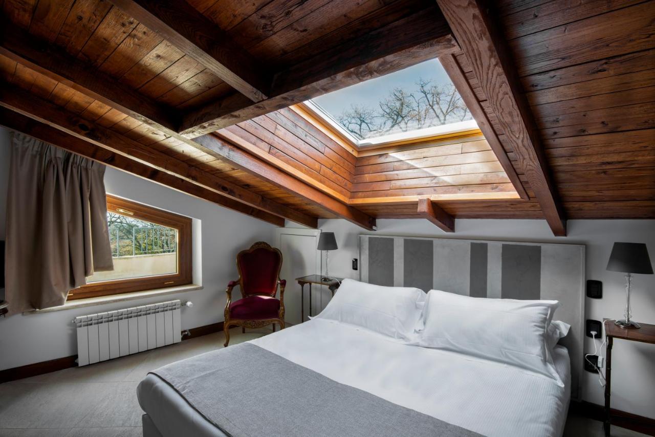 La Locanda Del Pontefice - Luxury Country House マリノ エクステリア 写真