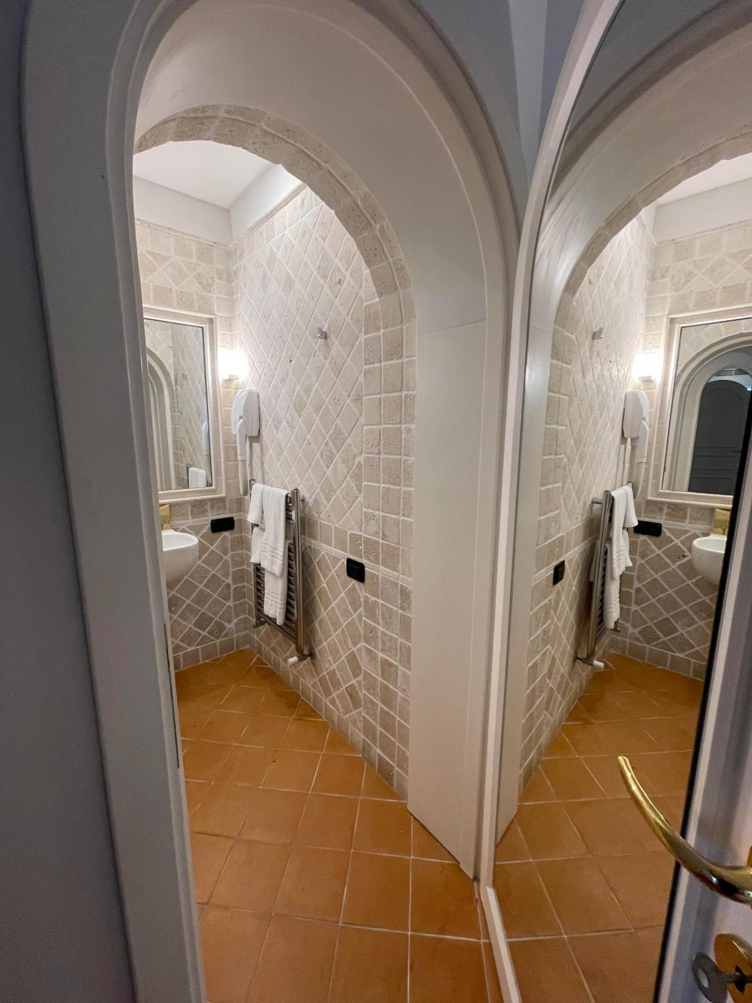 La Locanda Del Pontefice - Luxury Country House マリノ エクステリア 写真