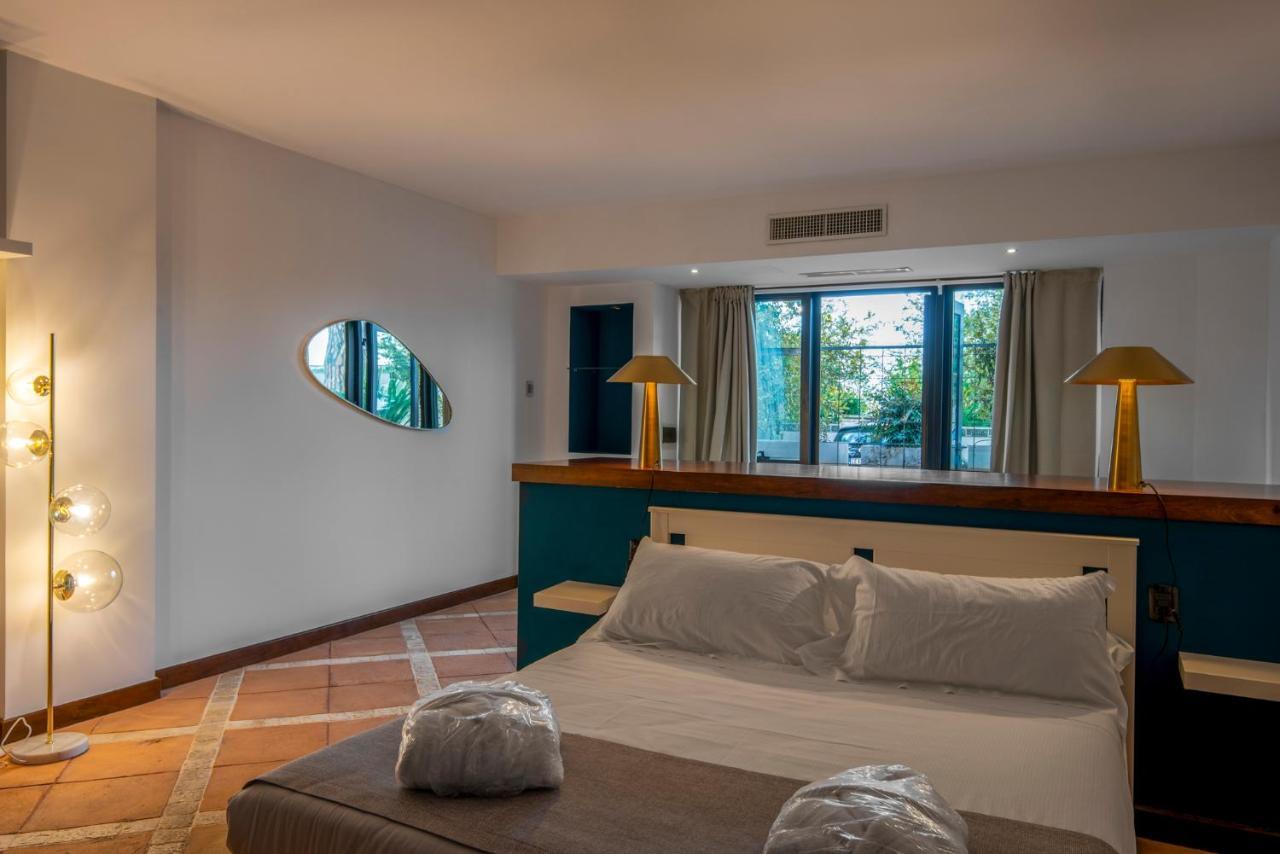 La Locanda Del Pontefice - Luxury Country House マリノ エクステリア 写真