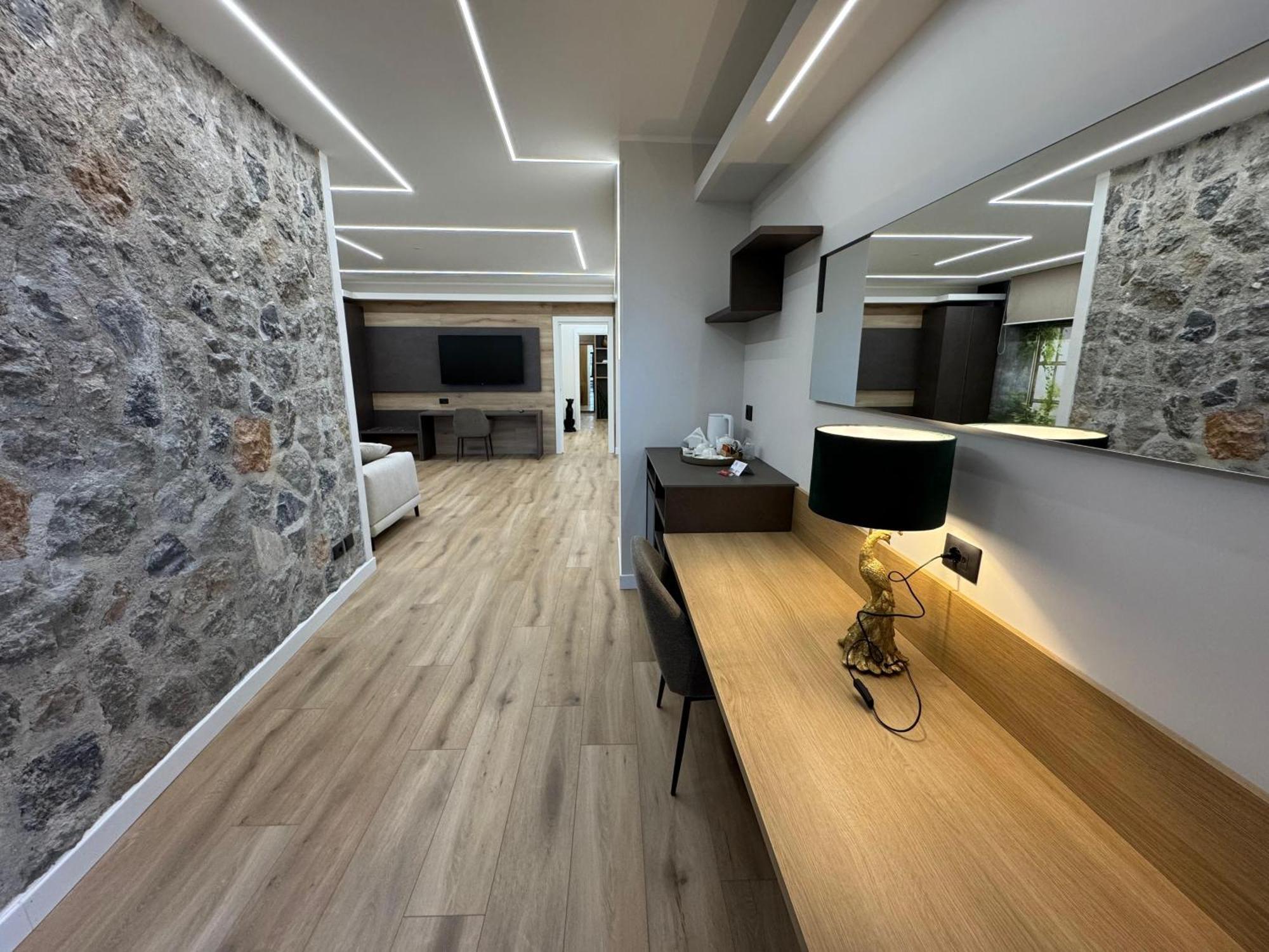 La Locanda Del Pontefice - Luxury Country House マリノ エクステリア 写真